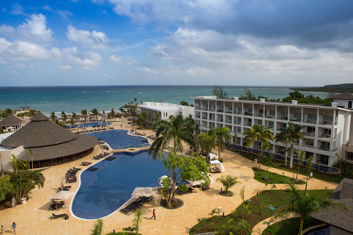 Royalton White Sands Montego Bay all-inclusive resort in Jamaica with beachfront pools, modern amenities, and family-friendly atmosphere.